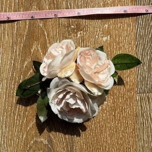 Elegant Pale Pink Triple Rose Floral Hair Clip